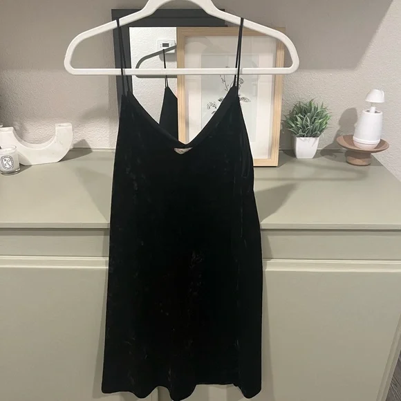 Velvet Mini Dress - Picture 3 of 8